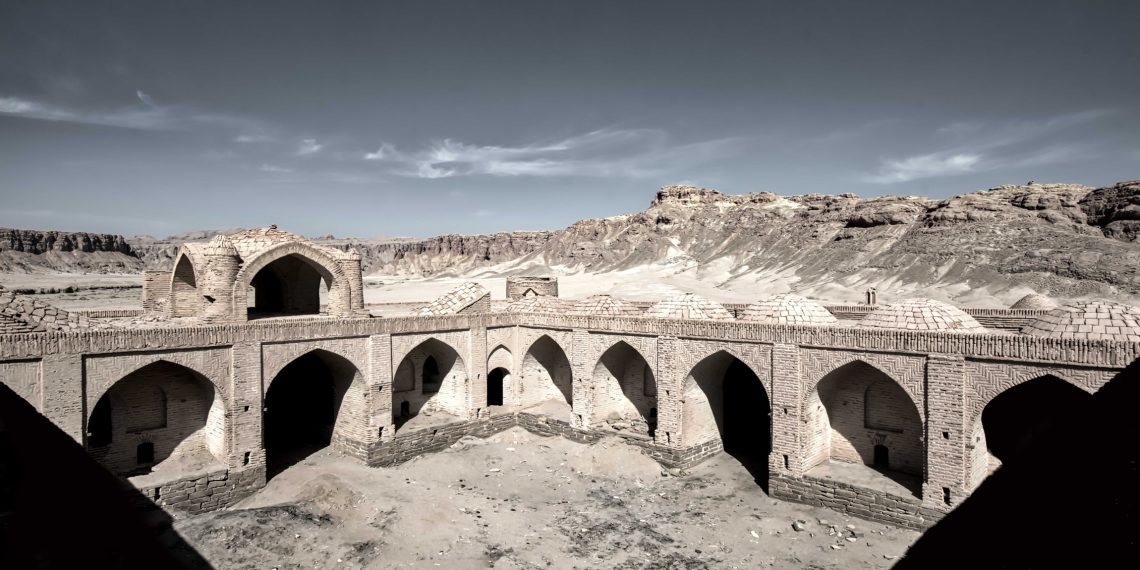 IMG 0034 کاروانسرای چهل پایه