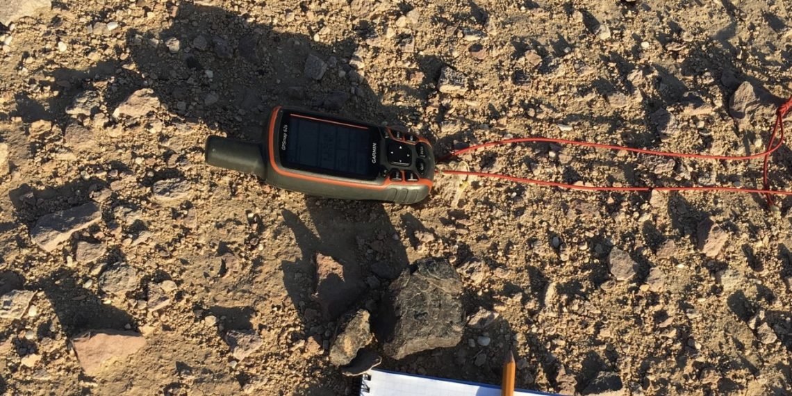 IMG 2774 شهاب سنگ یافت شده در بیابان لوت