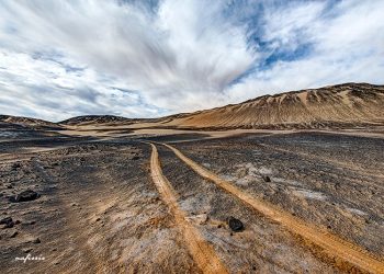 نگارش کتابی در مورد بیابان لوت