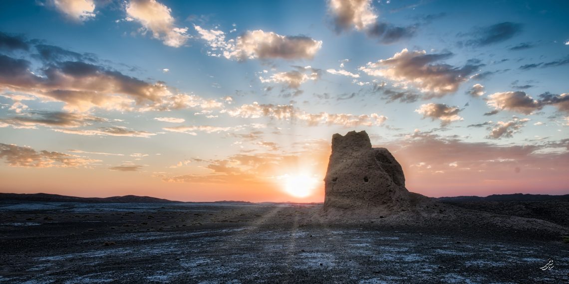 کوه بختو نشانه‌ راهی کهن