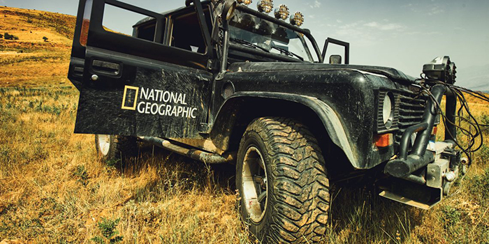 Car آفرود در طبیعت