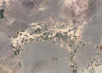 محوطه باستانی چاه ریگان / تصویر گوگل ارث