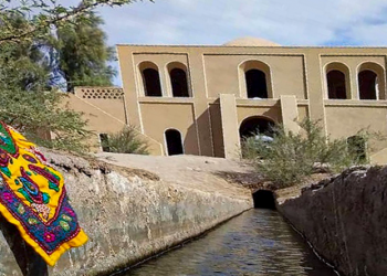 آب‌ در شهداد