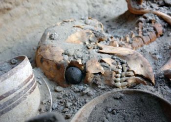 Main12 شهر سوخته